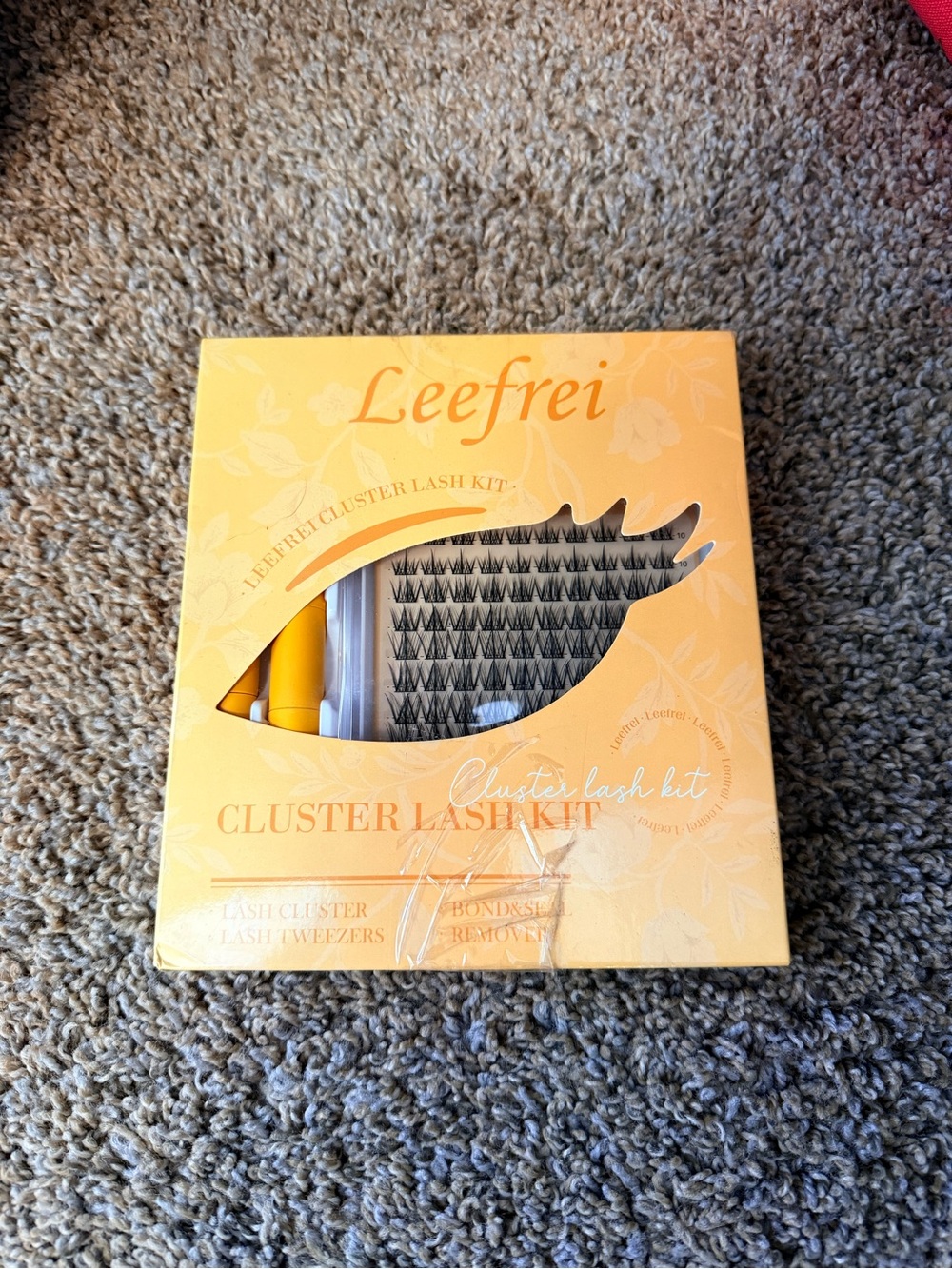 Cluster Lash Kit – Natural Volume Lashes